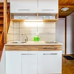 Miodowa Apartment